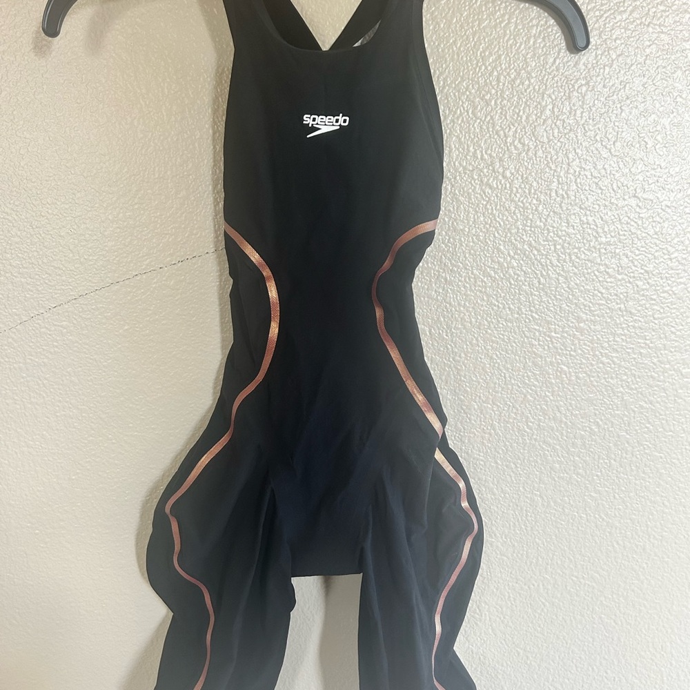 Speedo Women's LZR Pure Intent open back Kneeskin tech suit